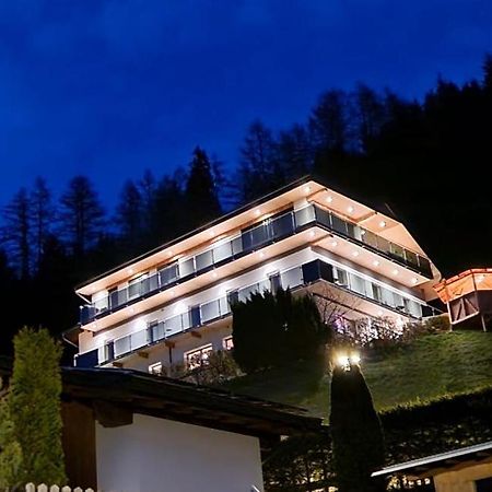 Haus Berghof Bed & Breakfast Gries am Brenner Ngoại thất bức ảnh