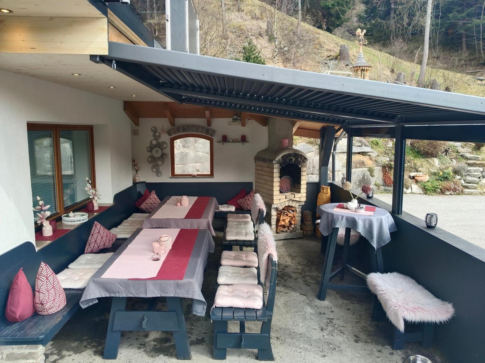 Haus Berghof Bed & Breakfast Gries am Brenner Ngoại thất bức ảnh